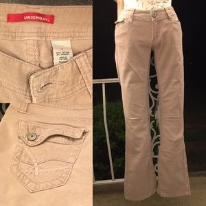 Unionbay size 1 baige